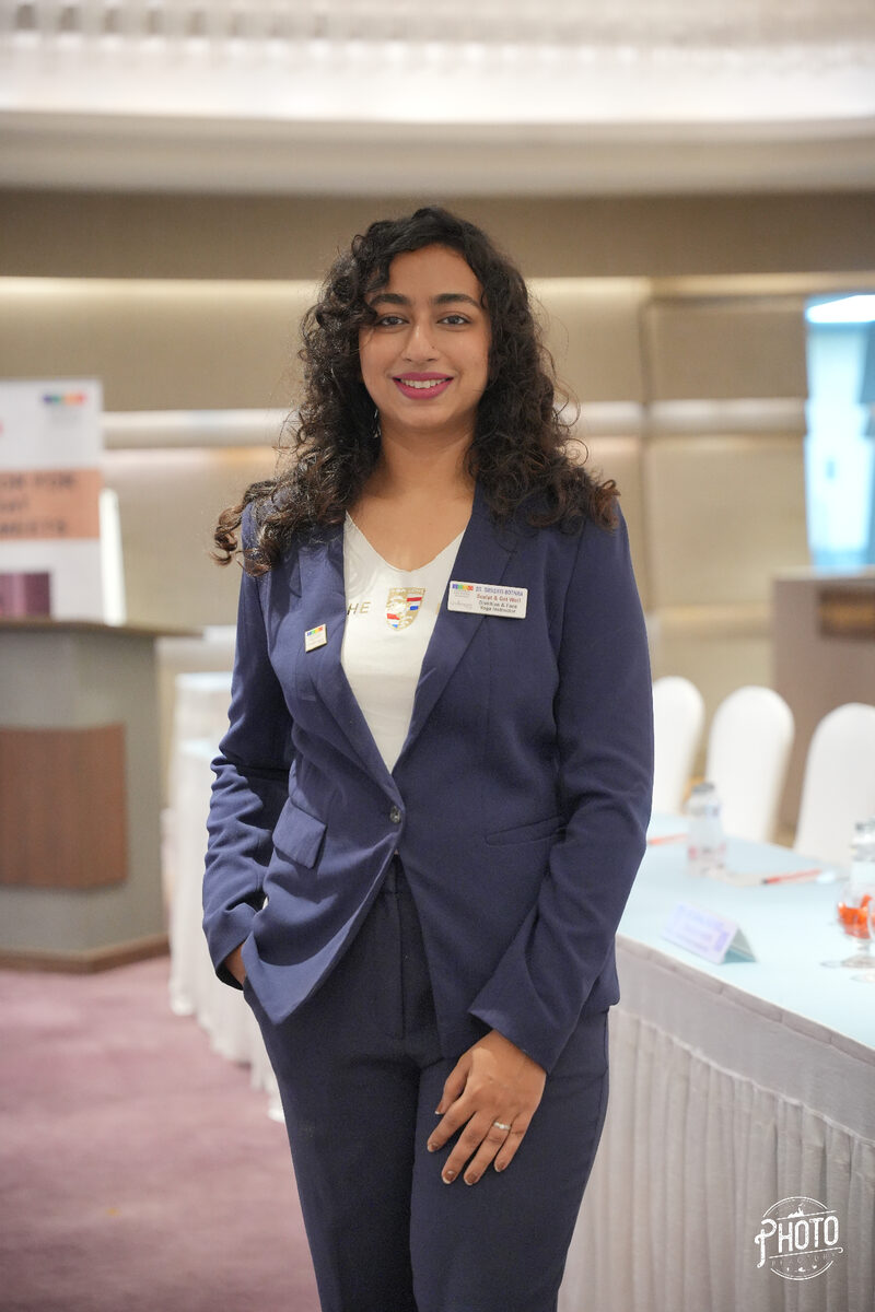 Dt. Srushti Bothra - Expert Clinical Nutritionist, Sports Nutritionist and Lifestyle Coach in Surat specializing in PCOS, Weight Management, Diabetes and Thyroid Treatment